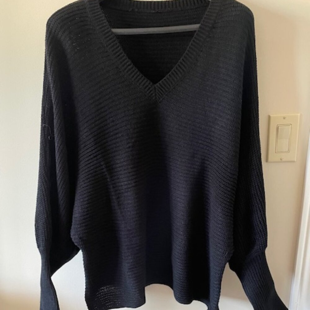SHEIN Black Crew Neck Sweater